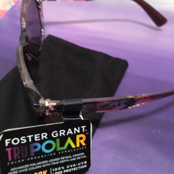 Floral Foster Grant Tru Color Sunnies MSRP$32 - Picture 10 of 12